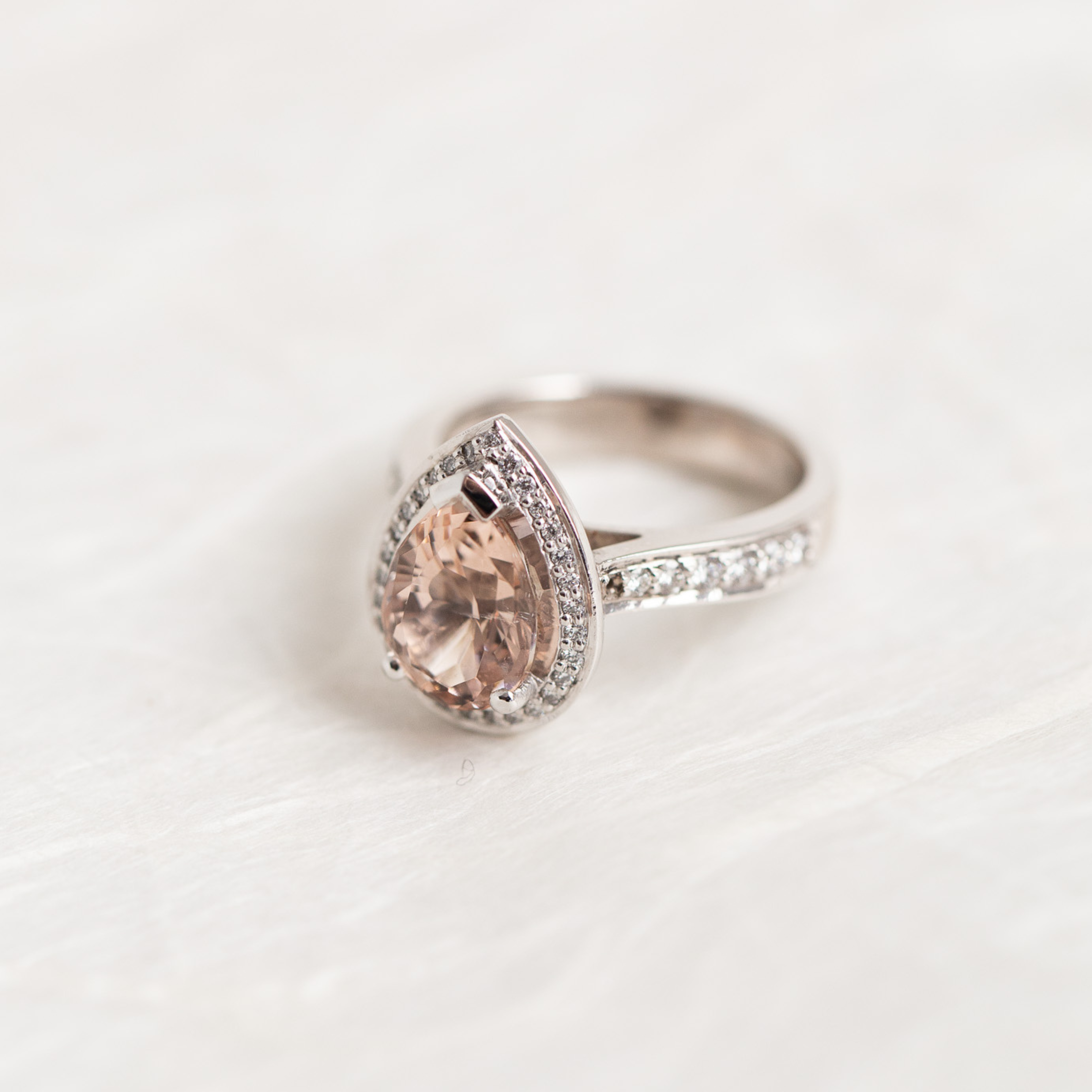18K White Gold Pear Cut Morganite Ring