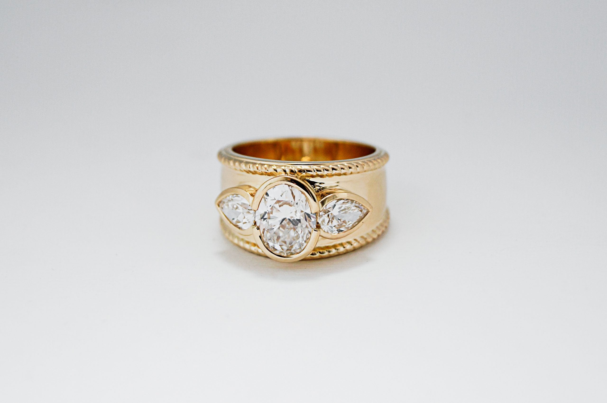 New ring on sale styles 2020